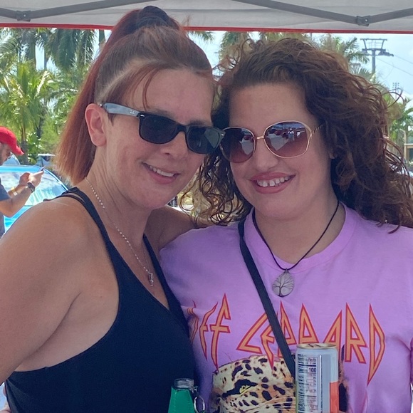 Meet your Posher, Amanda - Picture 8 of 10